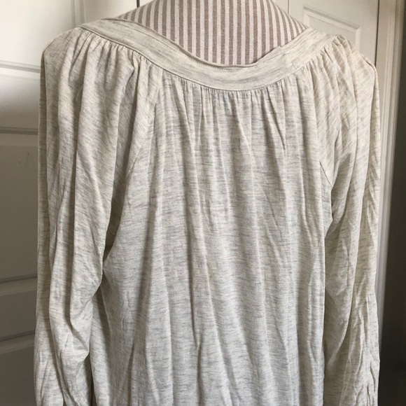BNWT Super Soft Gathered Oatmeal Long Sleeve Tee - Picture 3 of 6